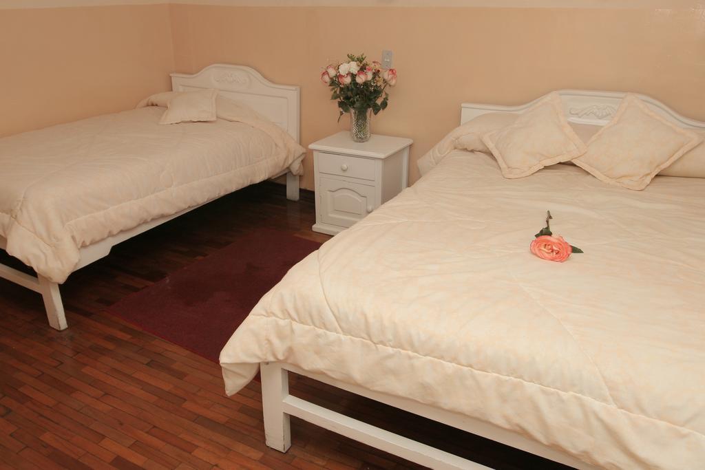 Hotel Europa Алауси Экстерьер фото